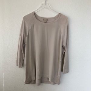 Light Weight Sweater with Silky Front